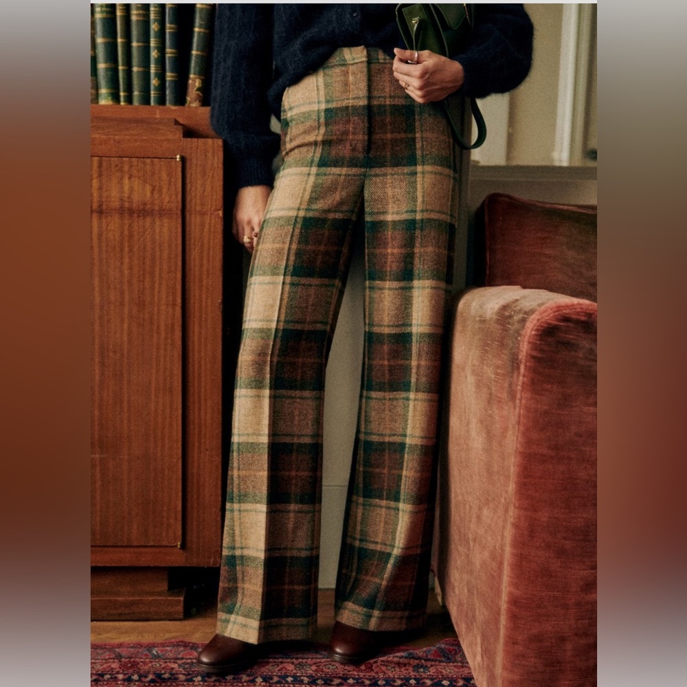 Sézane Plaid Wool Trousers in Green and Brown